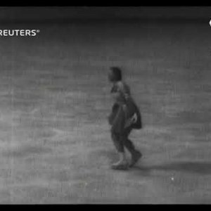 ICE SKATING: Cecilia Colledge wins 1937 Women's World Figure Skating Championships (1937)