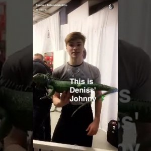 Deniss Vasiljevs - WC2017 - Deniss introducing Johnny the Iguana