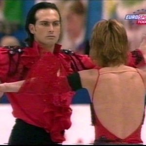 Barbara Fusar-Poli & Maurizio Margaglio - 2002 European Championships Original Dance