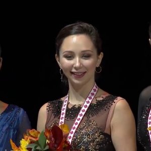 Evgenia Medvedeva - 2018 Skate Canada Victory Ceremony