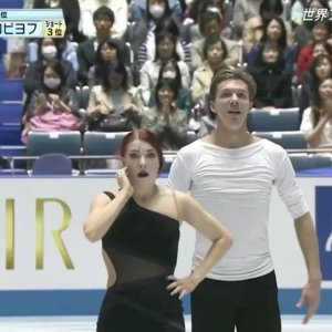 Ekaterina Bobrova & Dmitri Soloviev - 2017 World Team Trophy Free Dance