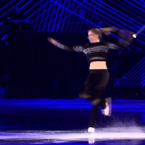 Carolina Kostner - Art on Ice 2015 -  Led Zeppelin Drum Tribute with Philipp Schmid and Jwan Steiner (SRF, Zwei)
