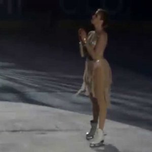 Carolina Kostner - Pinzolo 2015 - Encore Avia Maria (rinkside video)