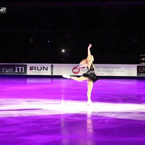 Carolina Kostner - Regina Dell'Ice Gala 2014 - Chopin (rinkside video)