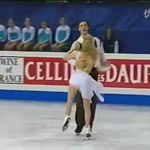 Kaitlyn Weaver & Andrew Poje - 2009 Four Continents Free Dance