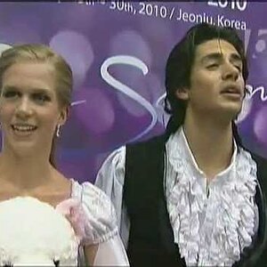 Kaitlyn Weaver & Andrew Poje - 2010 Four Continents Free Dance