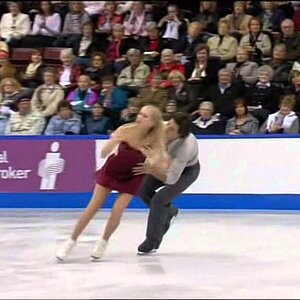 Kaitlyn Weaver & Andrew Poje - 2011 Skate Canada Free Dance