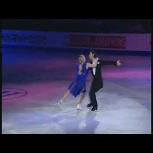 Kaitlyn Weaver & Andrew Poje - 2012 Four Continents Exhibition