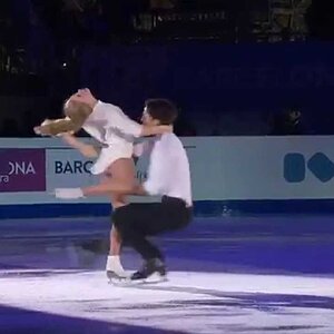 Kaitlyn Weaver & Andrew Poje - 2014 Grand Prix Final Exhibition