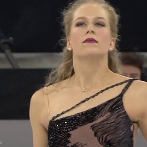 Kaitlyn Weaver & Andrew Poje - 2015 Skate Canada Free Dance