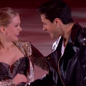Kaitlyn Weaver & Andrew Poje - 2016 Rostelecom Cup Exhibition
