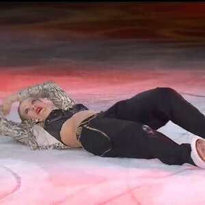Kaitlyn Weaver & Andrew Poje - 2016 Stars on Ice Exhibition