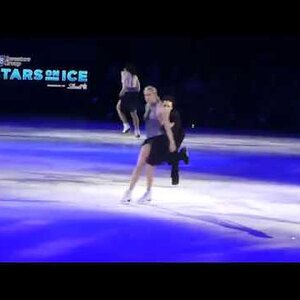 Kaitlyn Weaver & Andrew Poje - 2018 Stars on Ice Exhibition 2