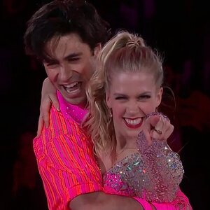 Kaitlyn Weaver & Andrew Poje - 2019 Stars on Ice Exhibition 2