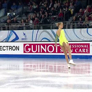 Carolina Kostner - Grand Prix Final 2011 SP (no commentary)