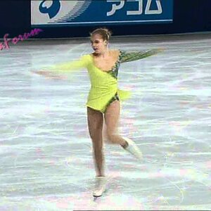 Carolina Kostner - Trophée Eric Bompard 2011 SP (Rai Sport 2, Italian commentary)