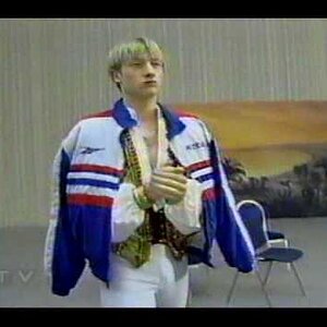 Evgeni Plushenko World Championships 2000 - Just before LP