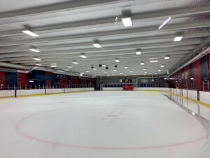 Club De Patinage De Vitesse Pointe Aux Trembles Inc logo