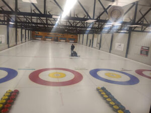 Fergus Curling Club logo
