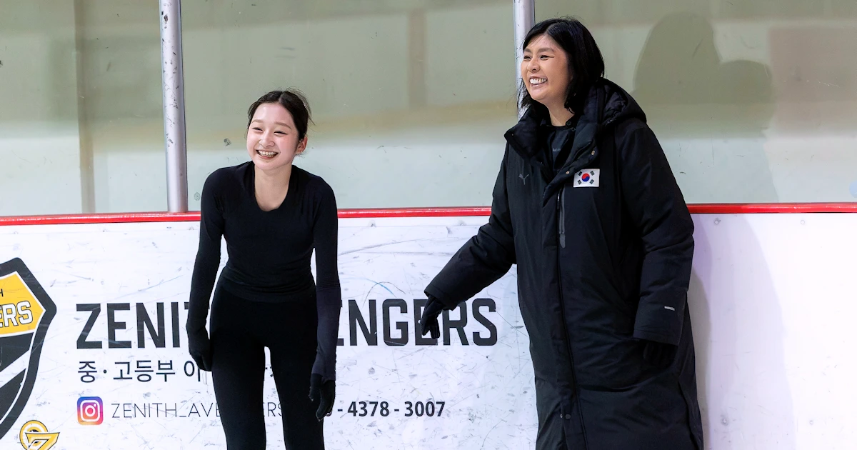 Jia Shin trains with coach Chi Hyun-jung at Zenith Ice Rink in Seoul ahead of the 2026–27 season.