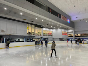 Macquarie Ice Rink logo